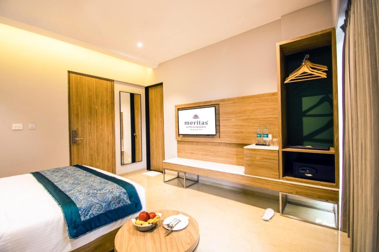 Meritas Aura Resort Lonavala Esterno foto