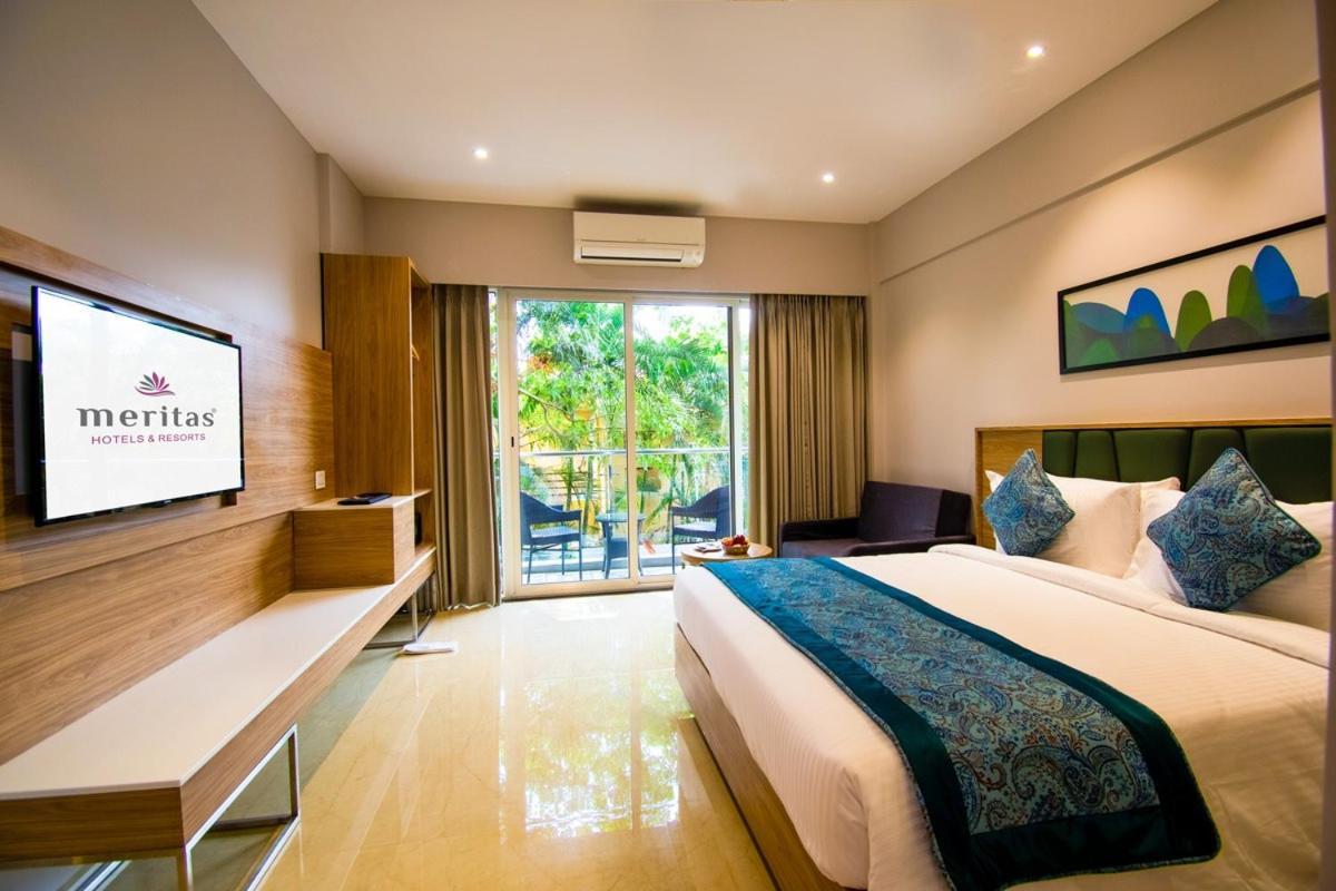 Meritas Aura Resort Lonavala Esterno foto